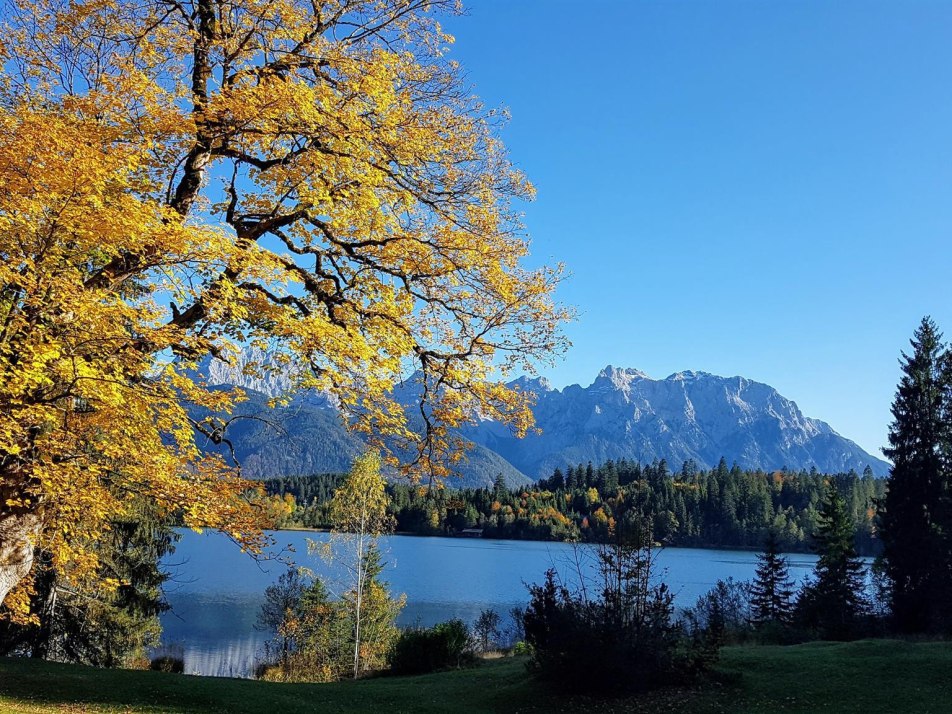 Der Barmsee Herbst @Schmid