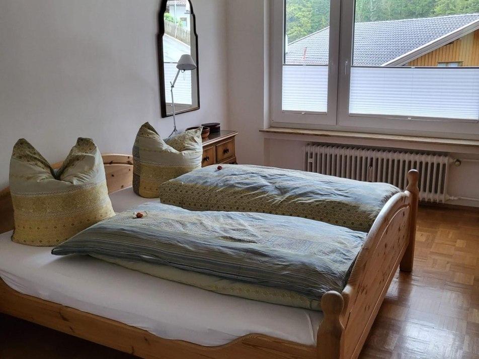 Schlafzimmer 2