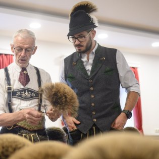 Eindrücke von der Gamsbart-Olympiade 2022 in Mittenwald, © Alpenwelt Karwendel | Philipp Gülland